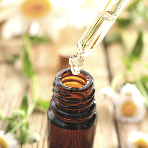 Roman Chamomile essential oil smells like apples and straw.